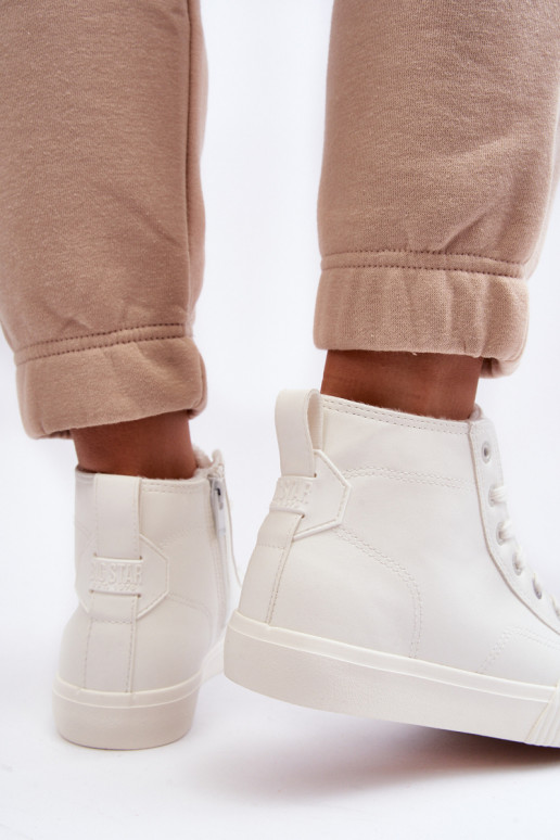 Scarpe per il tempo libero riscaldate con cerniere in colore bianco Big Star MM274017