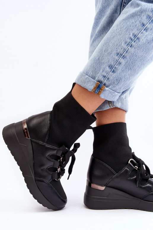 Stivali con suola a calzino in colore nero Helladina