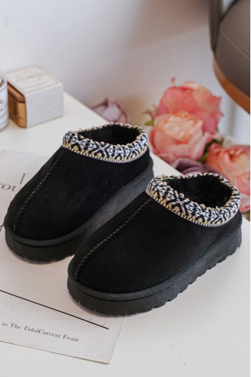 Pantofole per bambini di un modello resistente da riscaldare nel colore nero Olivane 2