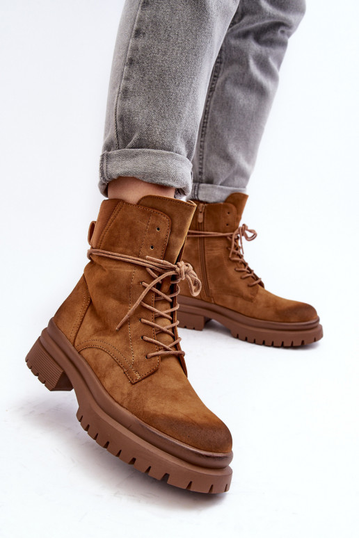 Stivali da donna con suola massiccia in colore marrone Narelona Stivali da donna con suola massiccia in colore marrone Narelona