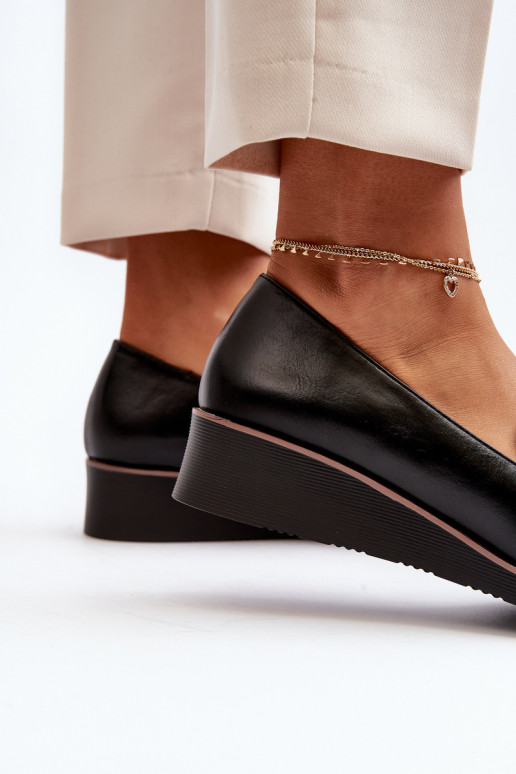 scarpe con ornamenti in colore nero Miliret