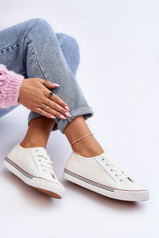 Scarpe da donna realizzate in ecopelle nel colore bianco Lirean