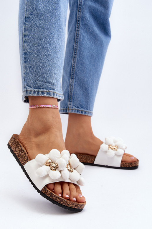 Pantofole da donna con bellissimi dettagli in colore bianco Bunlia