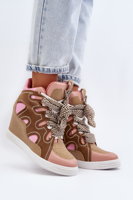 Scarpe da ginnastica modello scarpe rosa colore Leoppa