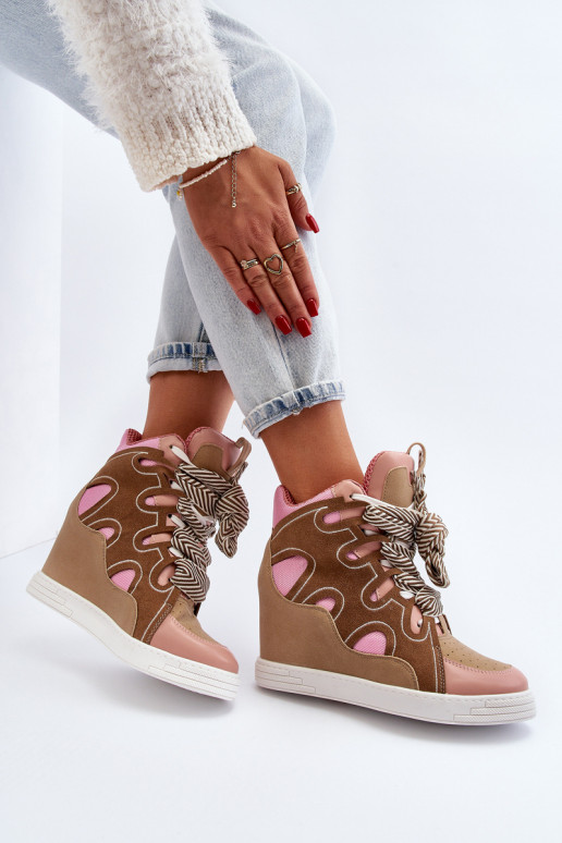 Scarpe da ginnastica modello scarpe rosa colore Leoppa