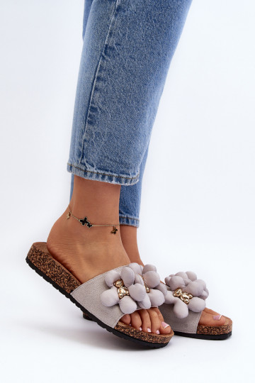 Pantofole da donna con bellissimi dettagli in colore grigio Bunlia 2