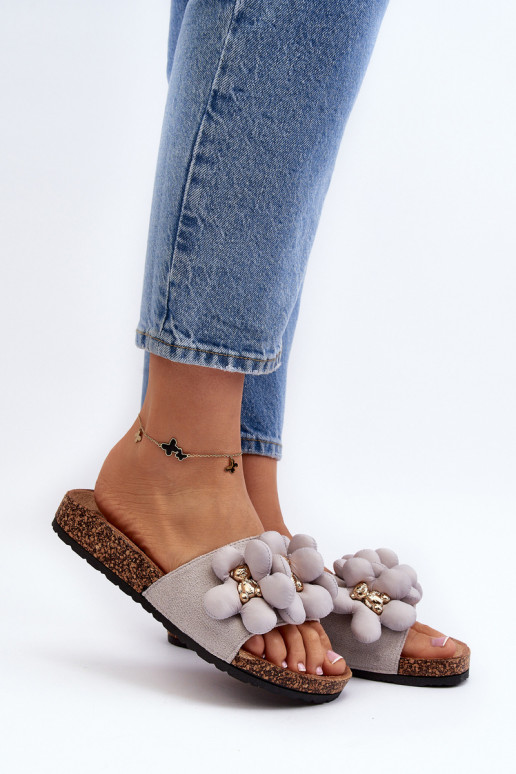 Pantofole da donna con bellissimi dettagli in colore grigio Bunlia