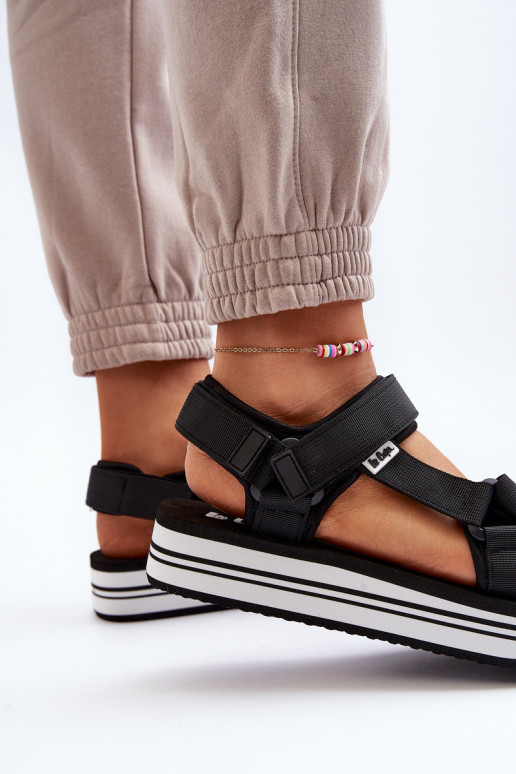 Sandali da donna con plateau Lee Cooper LCW-24-05-2753 colore nero