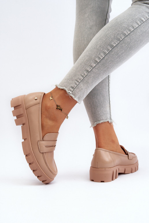 Mocassini realizzati in ecopelle beige Seravisa