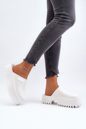 Pantofole con suola massiccia alla moda Big Star NN274015 colore bianco 2