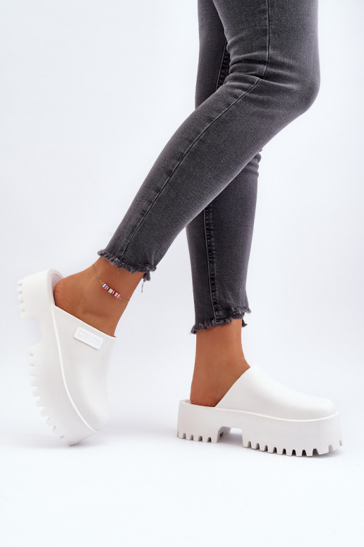 Pantofole con suola massiccia alla moda Big Star NN274015 colore bianco
