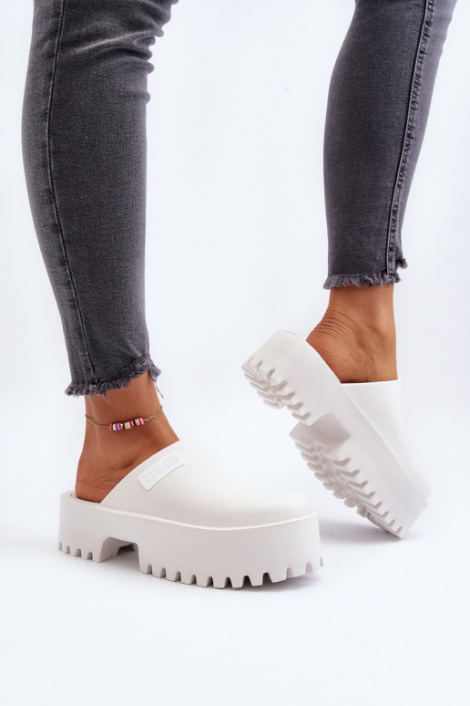 Pantofole con suola massiccia alla moda Big Star NN274015 colore bianco