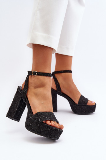 Sandali in denim con tacco in colore nero Acrana