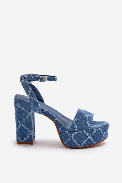 Sandali in denim con tacco in colore blu Acrana