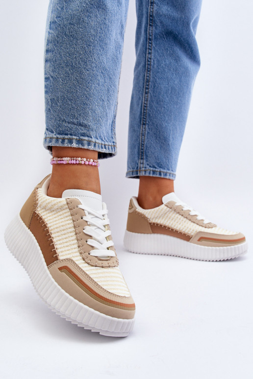 Scarpe modello sneakers con plateau color beige Redala