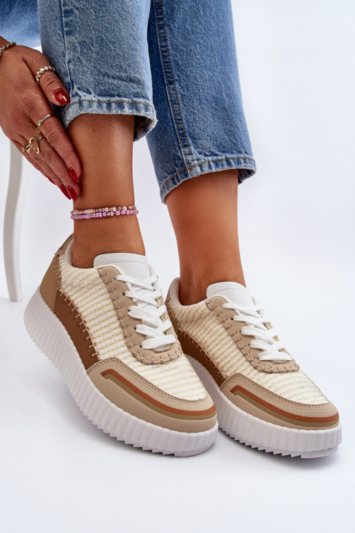 Scarpe modello sneakers con plateau color beige Redala