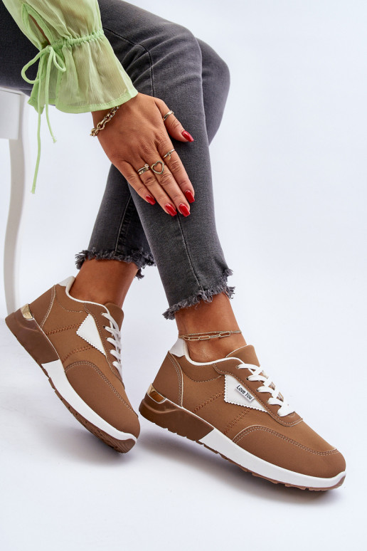 scarpe sportive Sneakers modello scarpe colore marrone Vovella