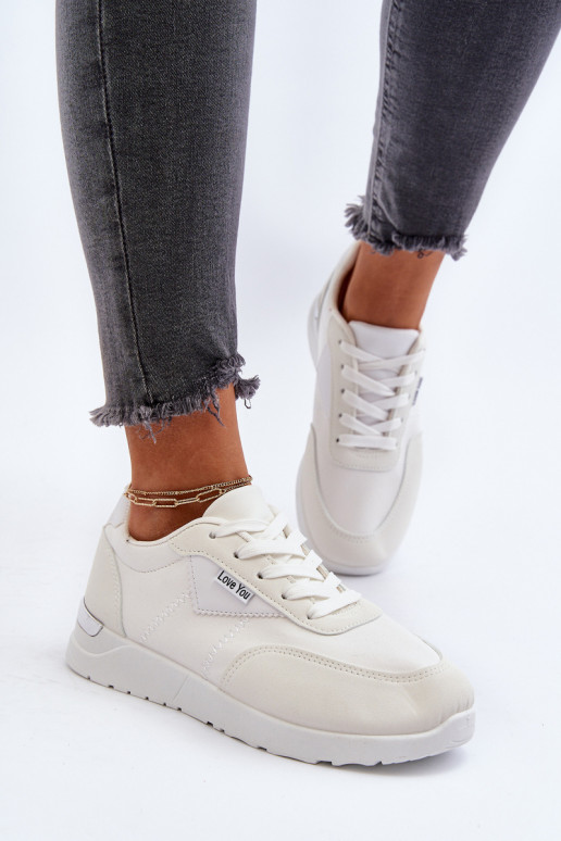 scarpe sportive Sneakers modello scarpe colore bianco Vovella