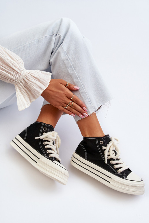 Scarpe casual con plateau in colore nero Aineri Scarpe casual con plateau in colore nero Aineri