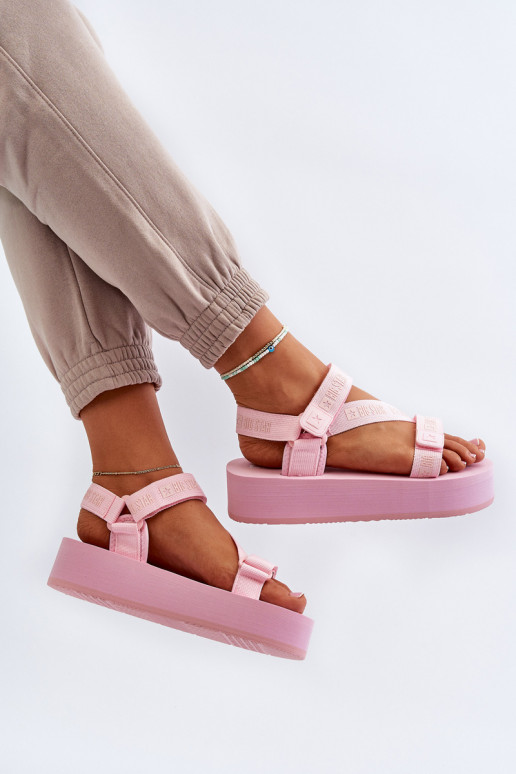 Sandali da donna con plateau Big Star NN274A529 colore rosa