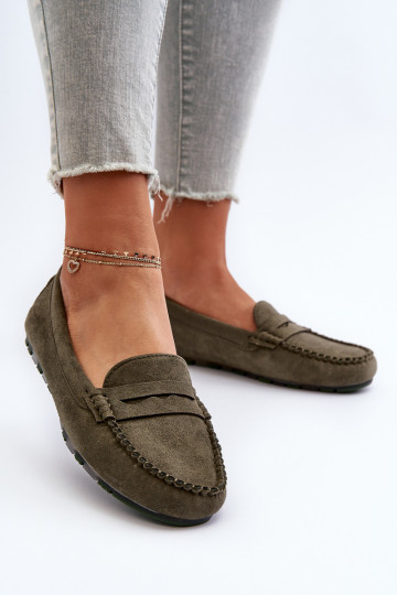 Mocassini da donna modello classico realizzati in pelle scamosciata colore kaki Glimris