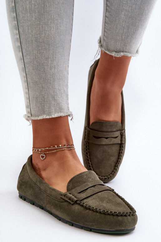 Mocassini da donna modello classico realizzati in pelle scamosciata colore kaki Glimris