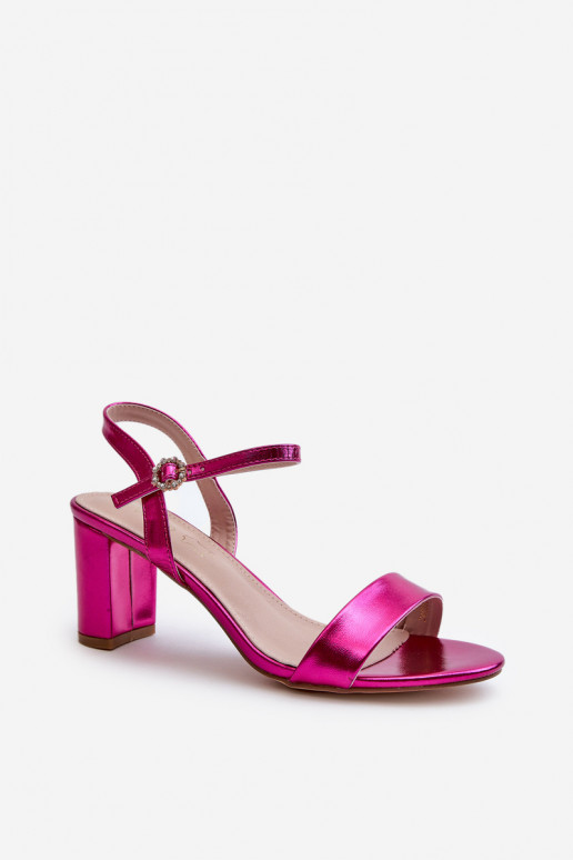 Sandali dal design metallico con tacco nel colore rosa Glindra