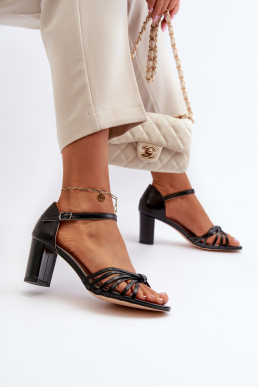 Sandali con tacco da donna in colore nero Pyrrette