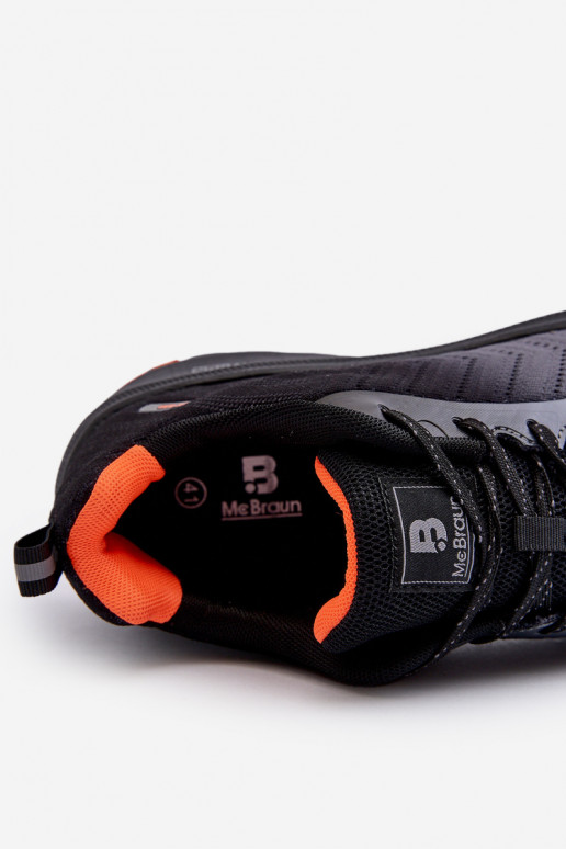 Modello classico Scarpe stile sportivo in colore grigio McBraun Modello classico Scarpe stile sportivo in colore grigio McBraun