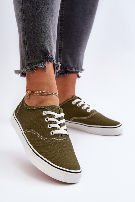 Sneakers Sneakers modello classico in colore kaki Olvali