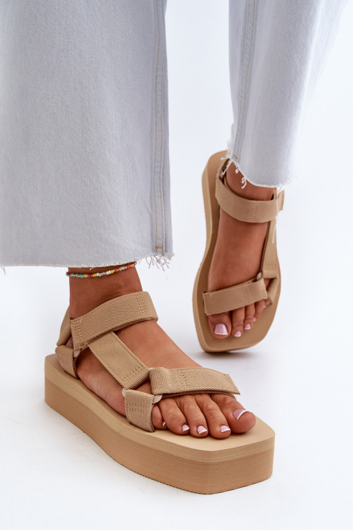 Sandali da donna con plateau colore beige Edireda