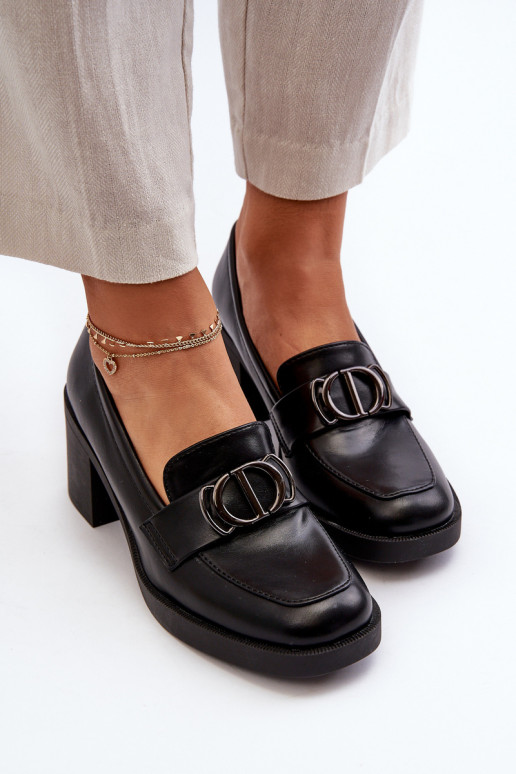 scarpe col tacco con ornamenti in Nedarea nera