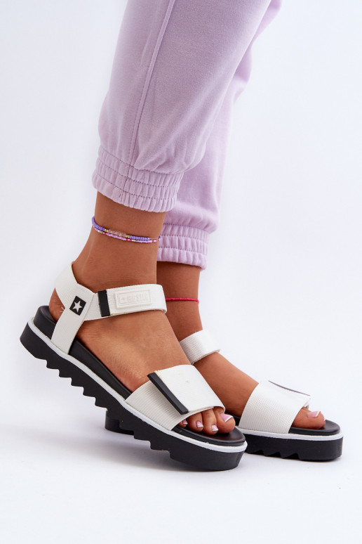 Sandali da donna con plateau Big Star NN274777 colore bianco