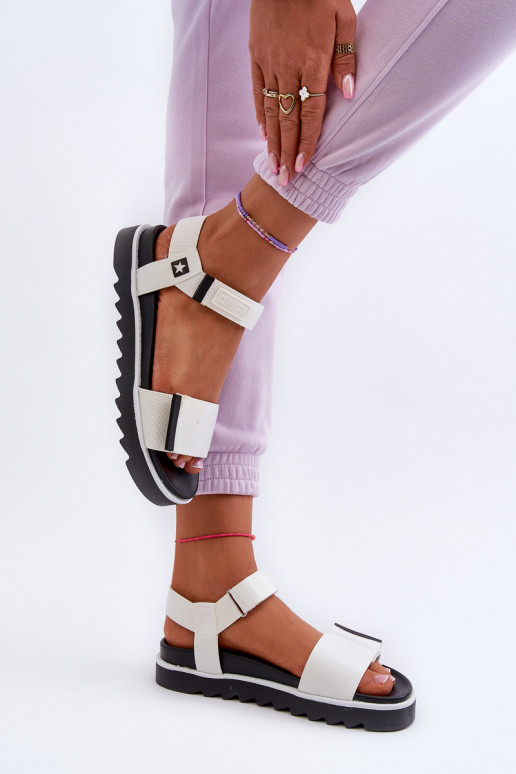 Sandali da donna con plateau Big Star NN274777 colore bianco