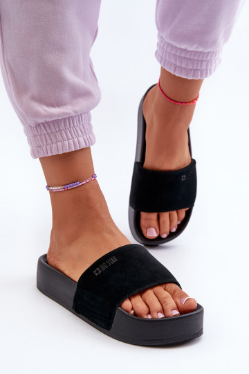 Ciabatte con plateau realizzate in pelle scamosciata Big Star NN274A670 colore nero