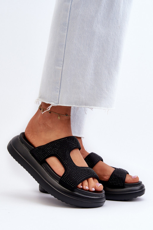 Infradito da donna decorate con plateau in colore nero Jestella