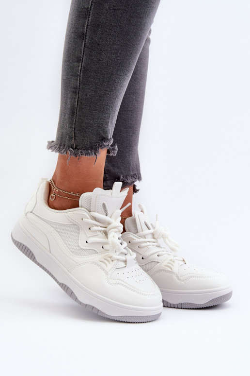 Scarpe modello sneakers con plateau in colore bianco Etnaria