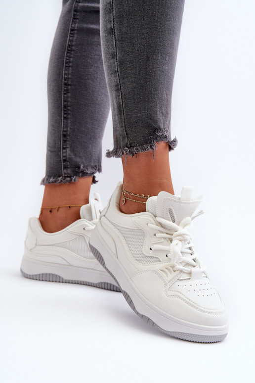 Scarpe modello sneakers con plateau in colore bianco Etnaria