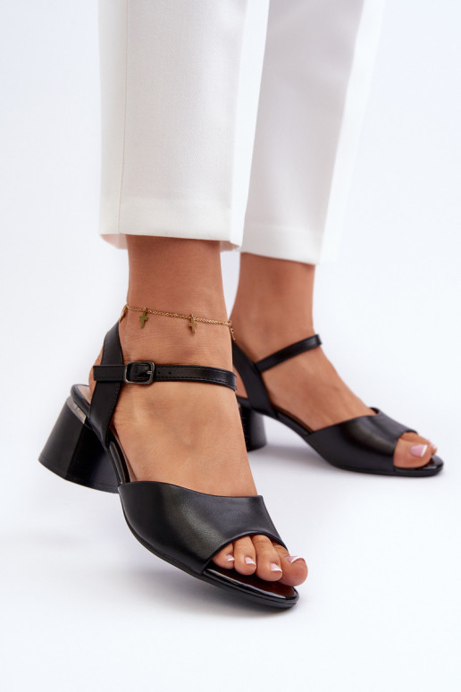 Sandali da donna con tacco basso Eko Sergio Leone SK876 colore nero