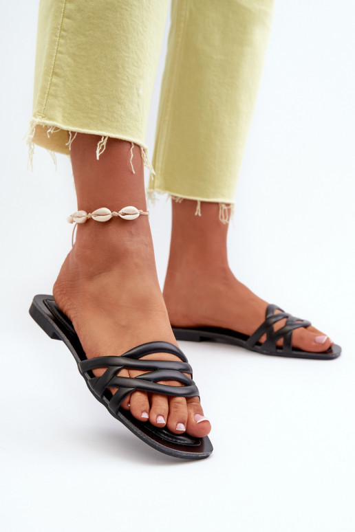 Ciabatte da donna Eko con tacco largo in colore nero Moldela Ciabatte da donna Eko con tacco largo in colore nero Moldela