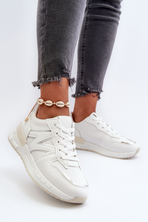 Scarpe modello sneakers realizzate in eco pelle di colore bianco Kaimans