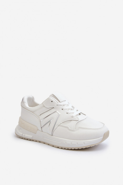 Scarpe modello sneakers realizzate in eco pelle di colore bianco Vinelli