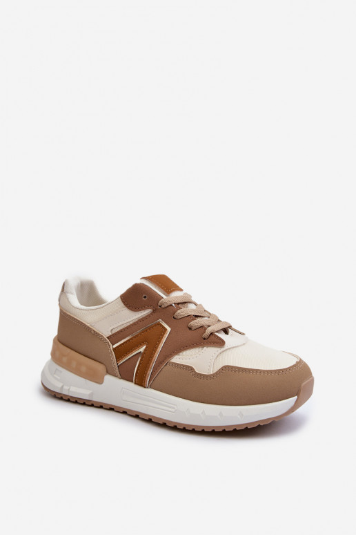 Scarpe modello sneakers realizzate in ecopelle colore marrone Vinelli