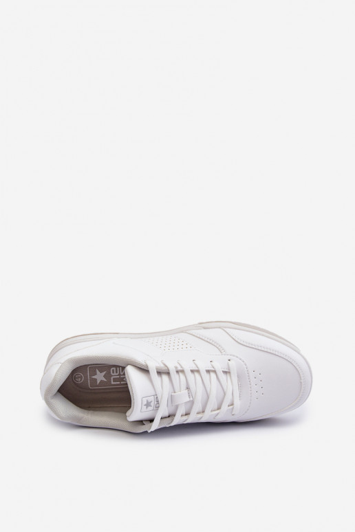 Scarpe modello sneakers realizzate in eco pelle nel colore bianco Radikalle