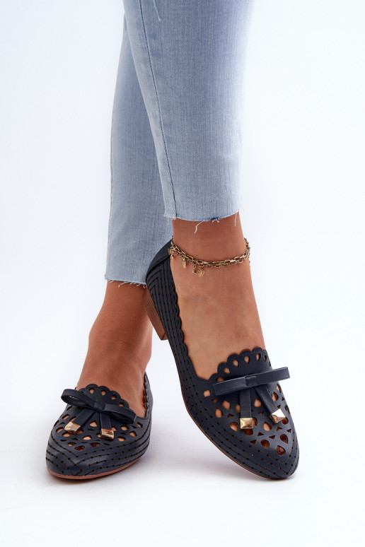 Ballerine traforate con nastri in colore blu scuro Instabile