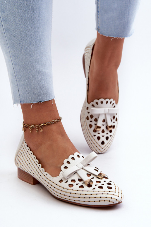 Ballerine traforate con nastri in colore bianco Instabile