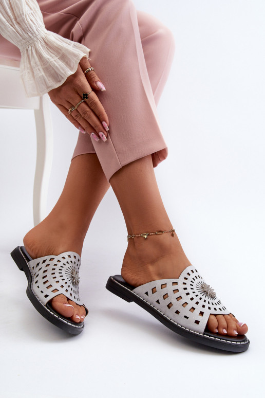 con lucentezza Pantofole da donna con tacco largo con ornamenti color argento Ebirena