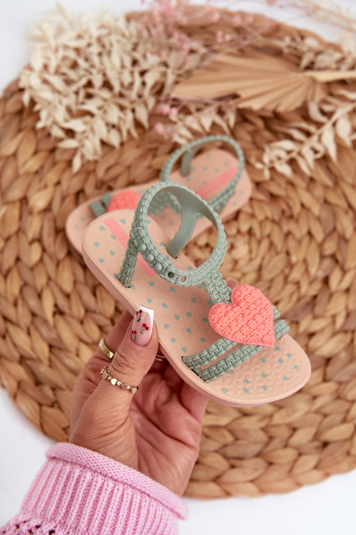 sandali per bambini con cuori 81997 Ipanema My First Baby colore verde