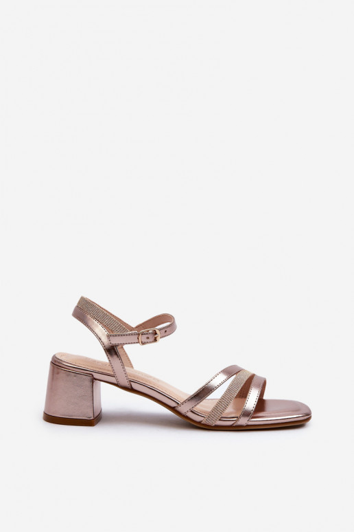 Sandali da donna con tacco basso realizzati in ecopelle Sergio Leone SK046 colore oro rosa