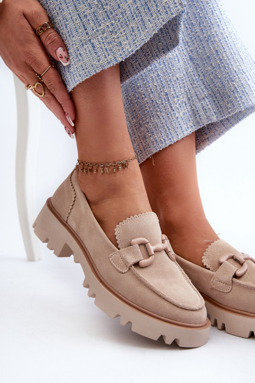 Mocassini in camoscio con ornamenti D&A TW117 beige